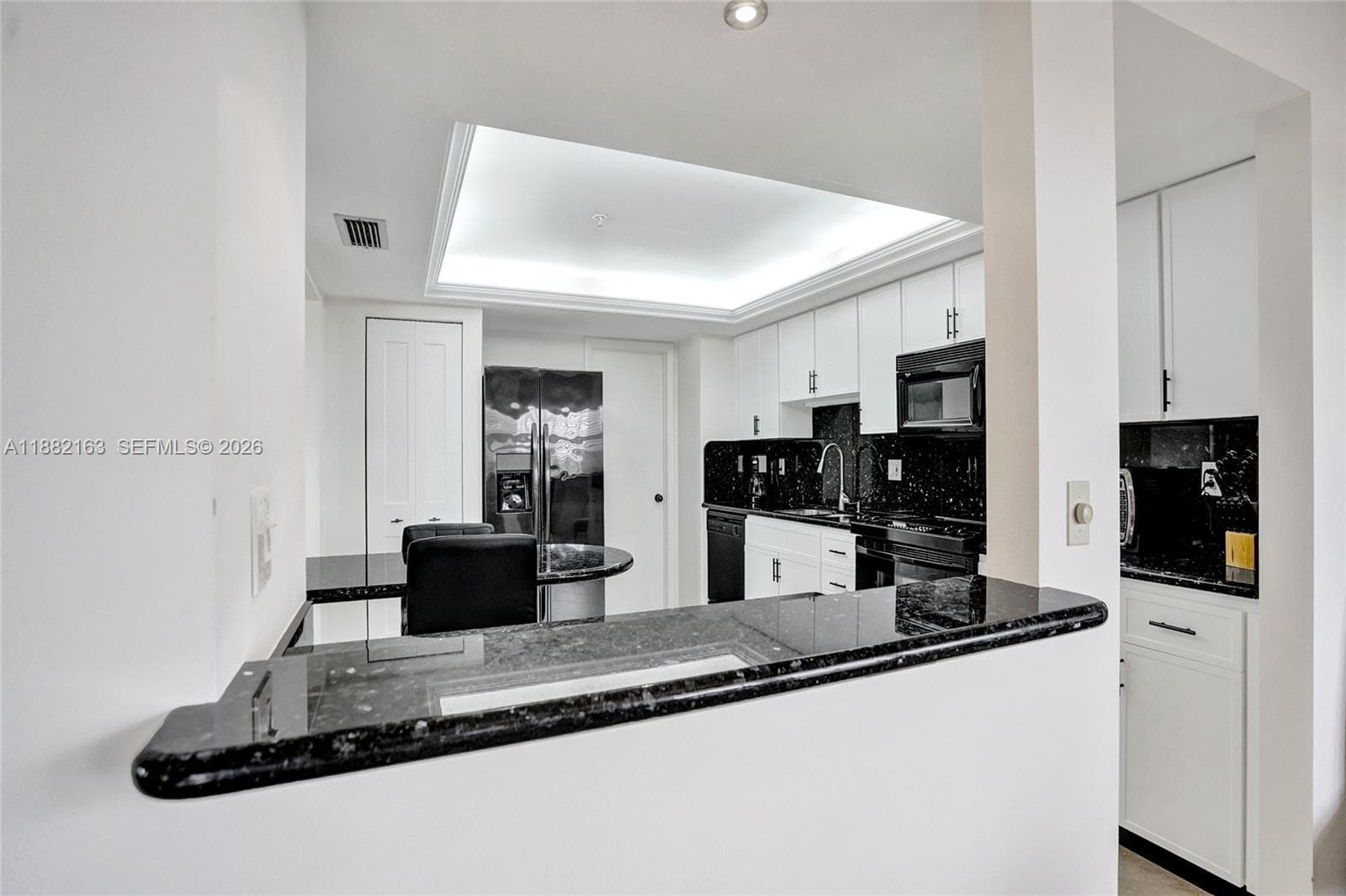 501 Riverside Dr PH2 photo 6