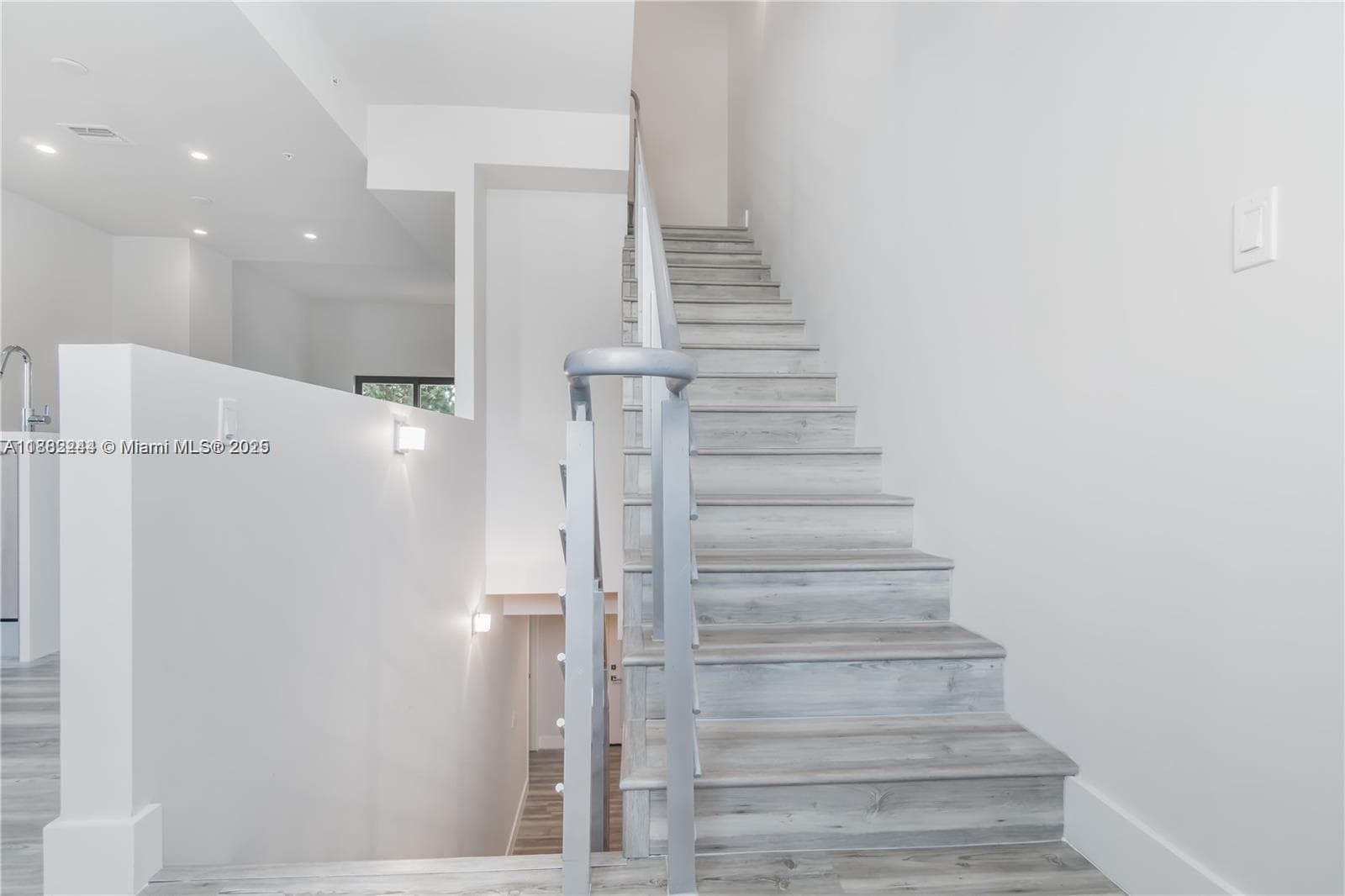 532 1st Cir 0 photo 14