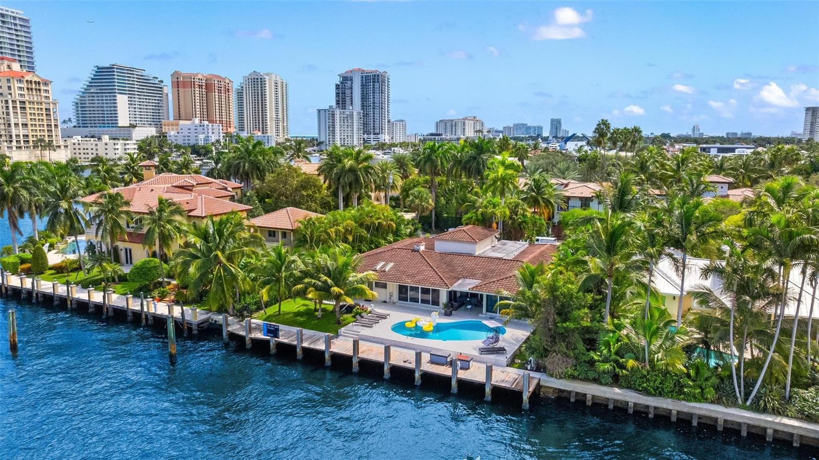 2701 Aqua Vista Boulevard 1