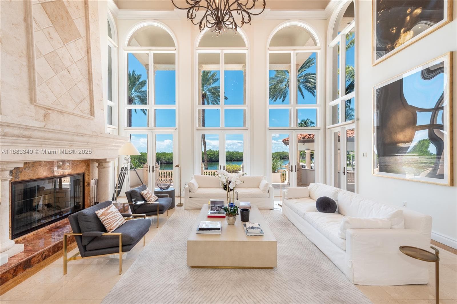 260 Cape Florida Dr 4