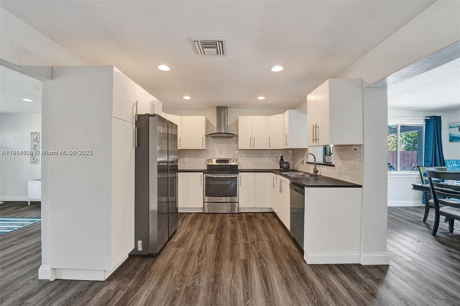 3730 47th Ct photo 17