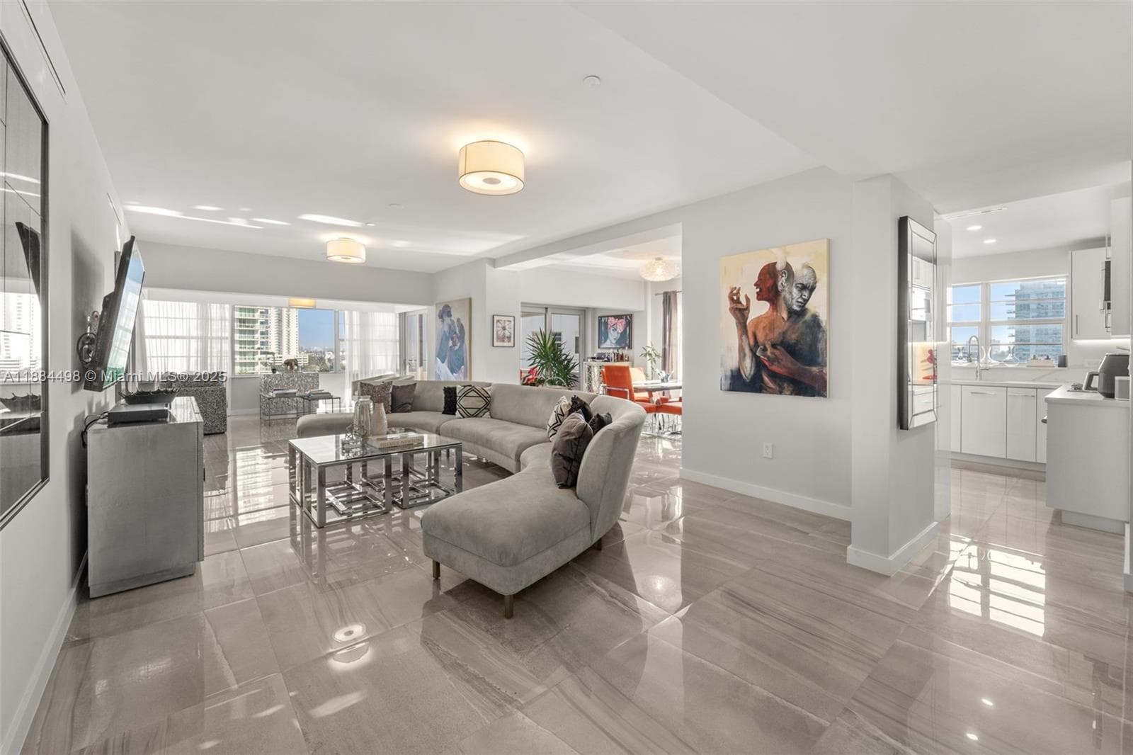 16 Island Ave 5