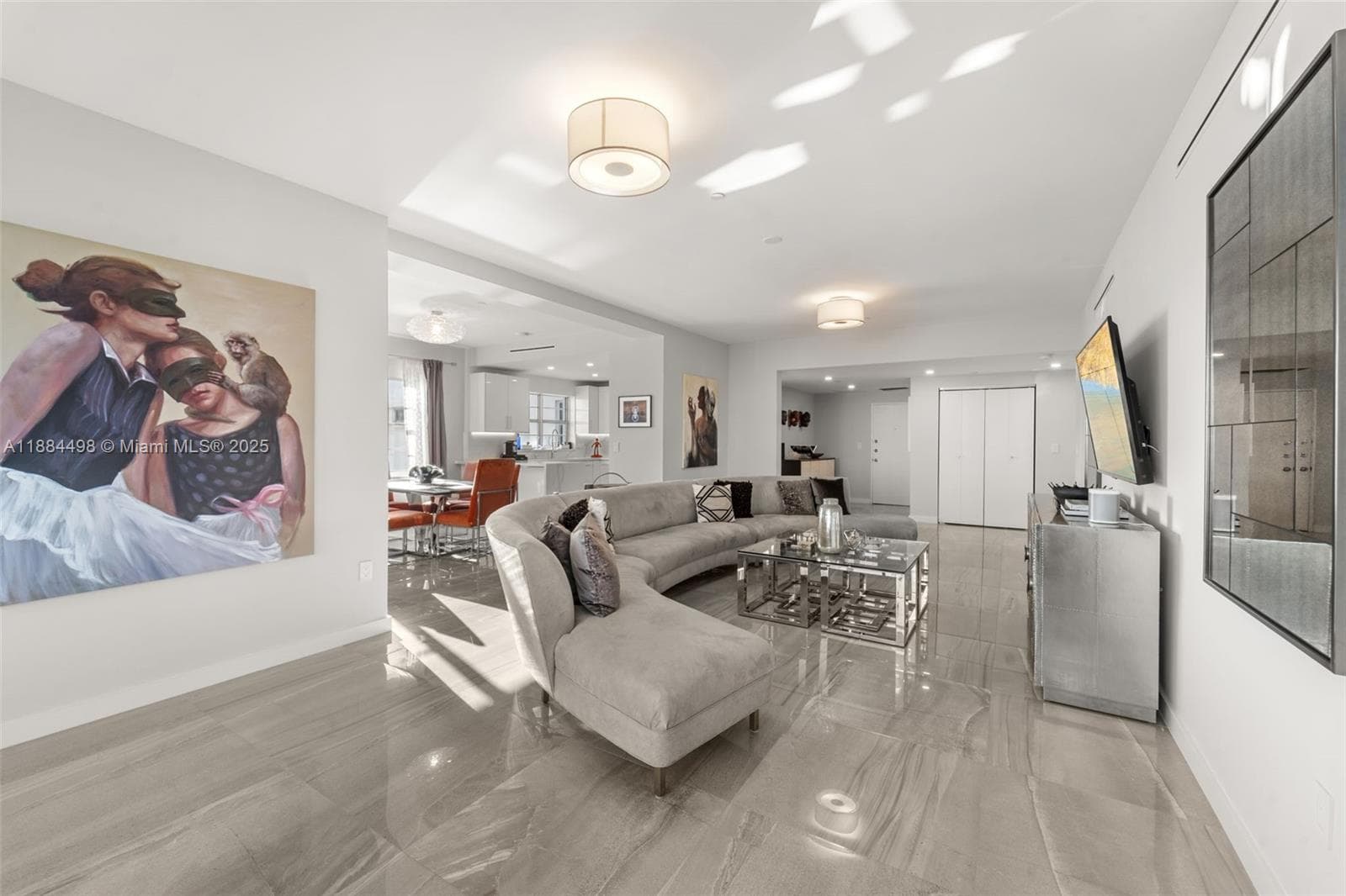 16 Island Ave 4