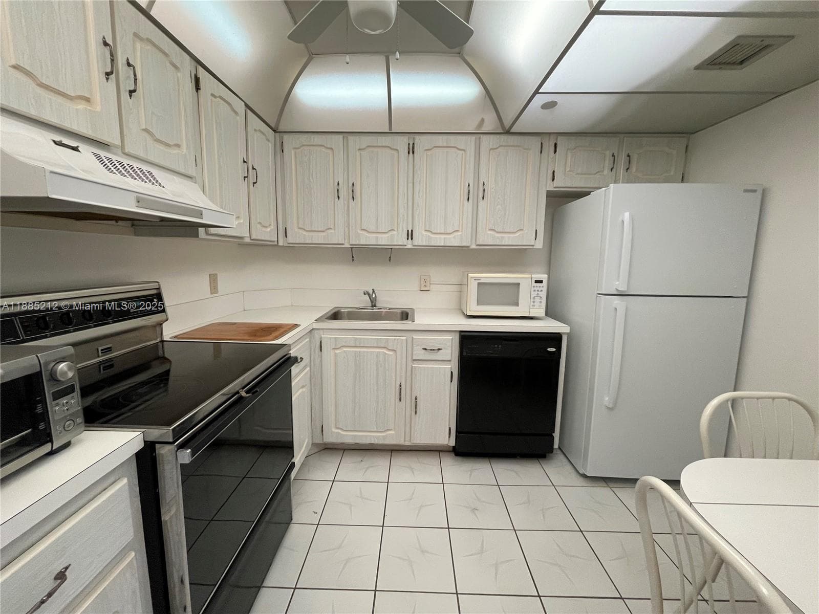 3912 Ocean Blvd 1001 photo 7