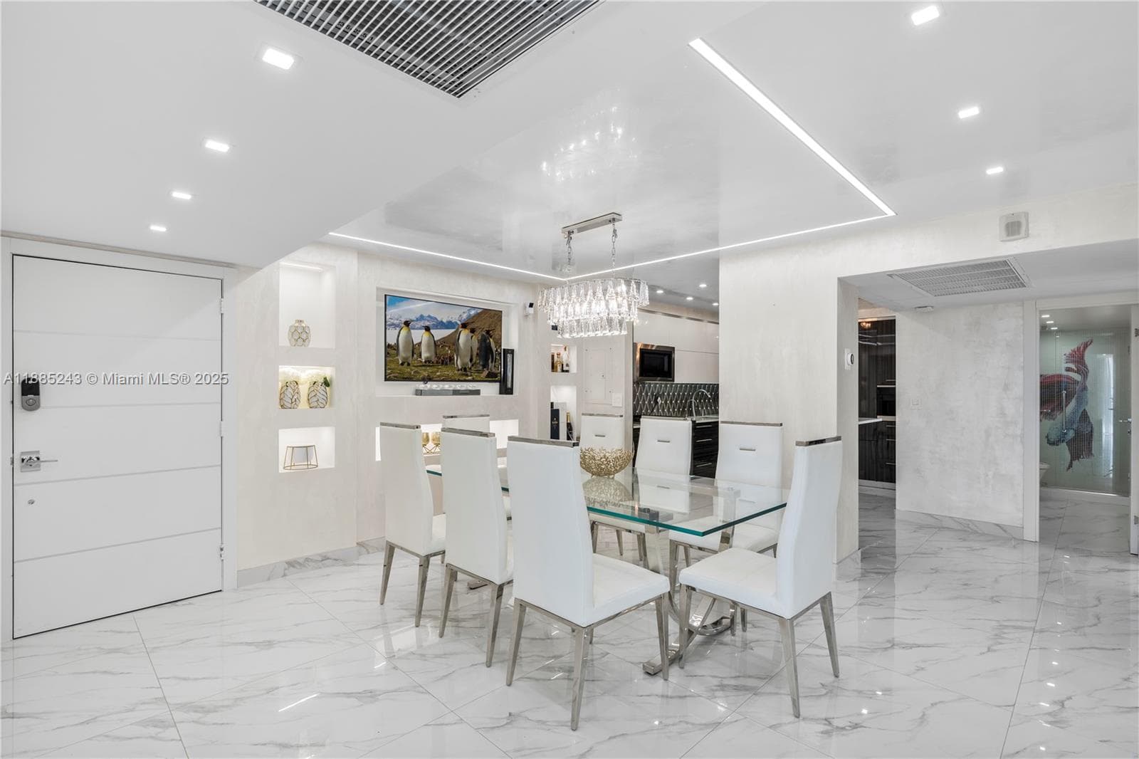 2030 Ocean Drive 5