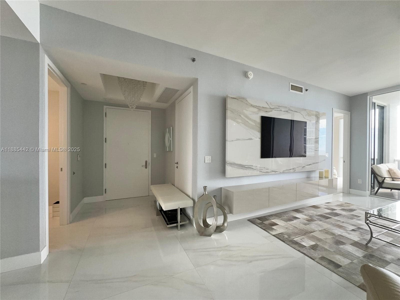 15901 Collins Ave 2406 photo 3