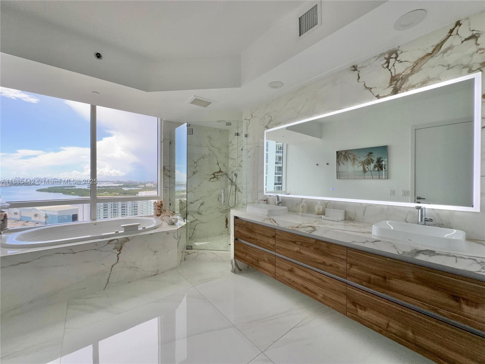 15901 Collins Ave 2406 photo 15