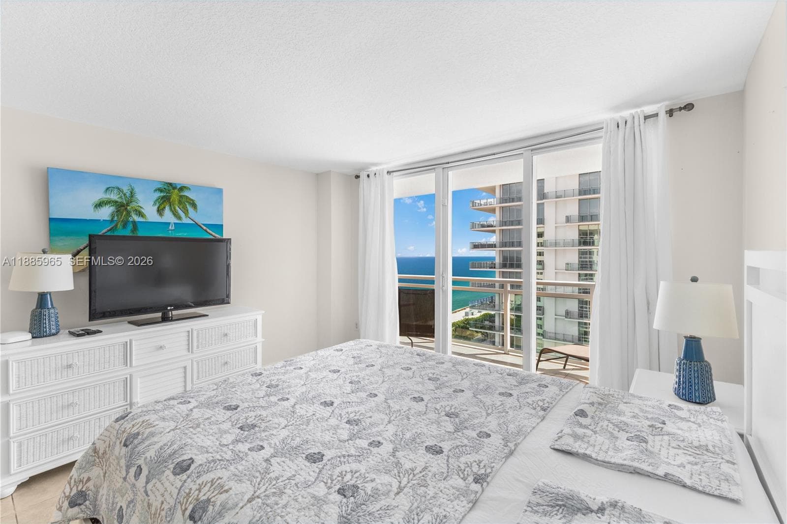 6917 Collins Ave 1505 photo 19