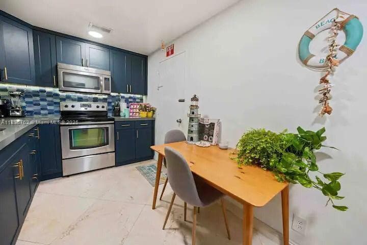 3901 Ocean Dr 14L photo 13