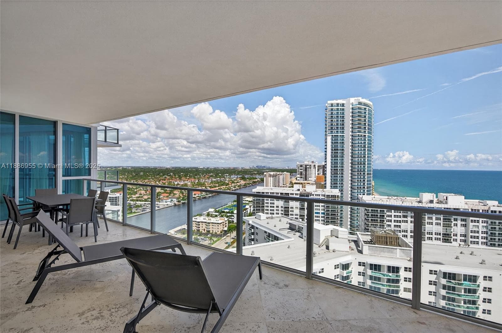 3101 Ocean Dr 2403 photo 17