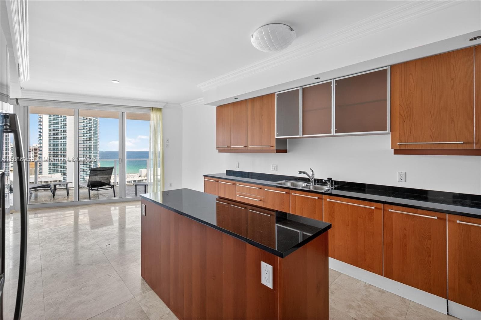 3101 Ocean Dr 2403 photo 10