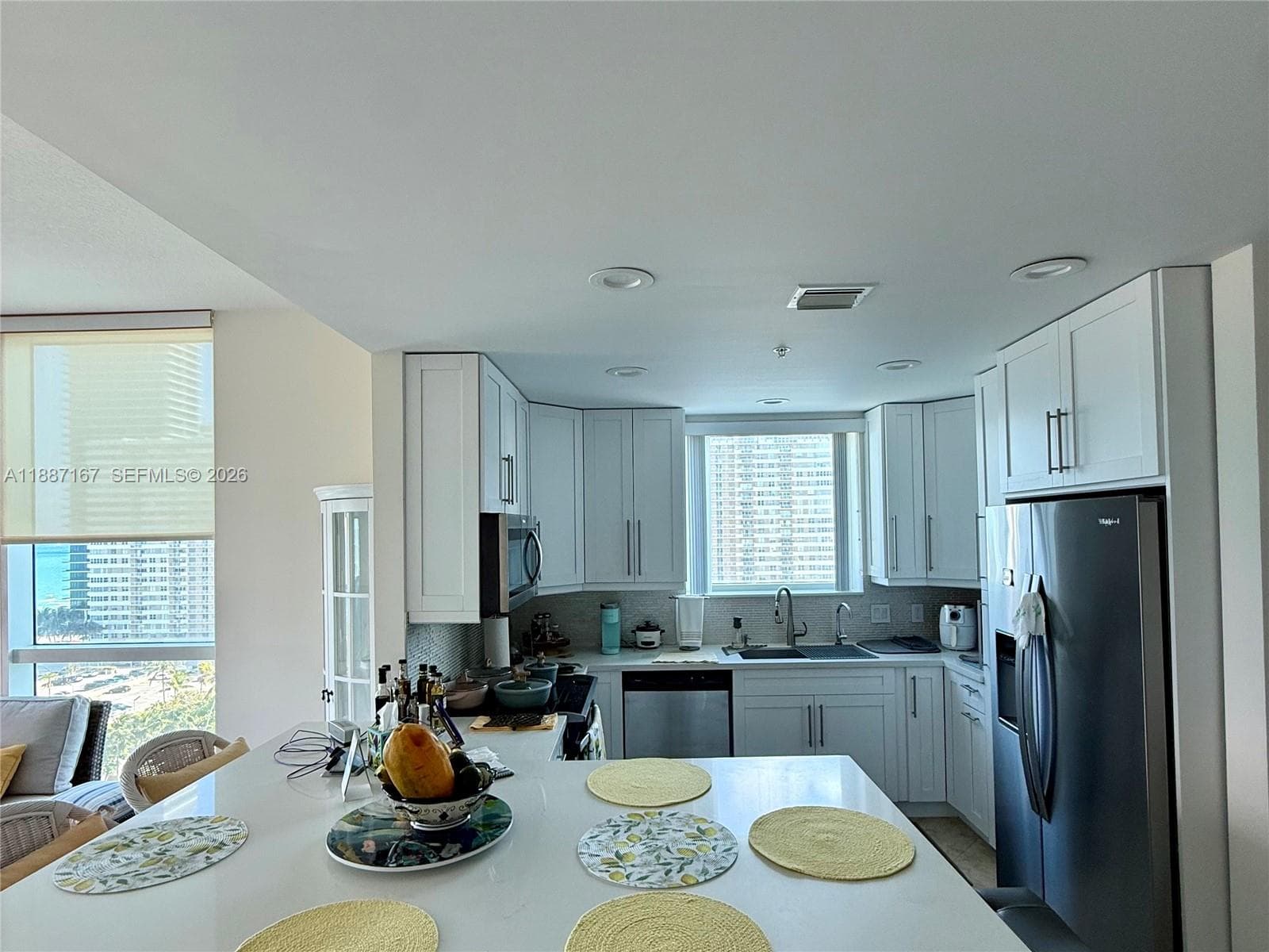 1945 Ocean Dr 1201 photo 9