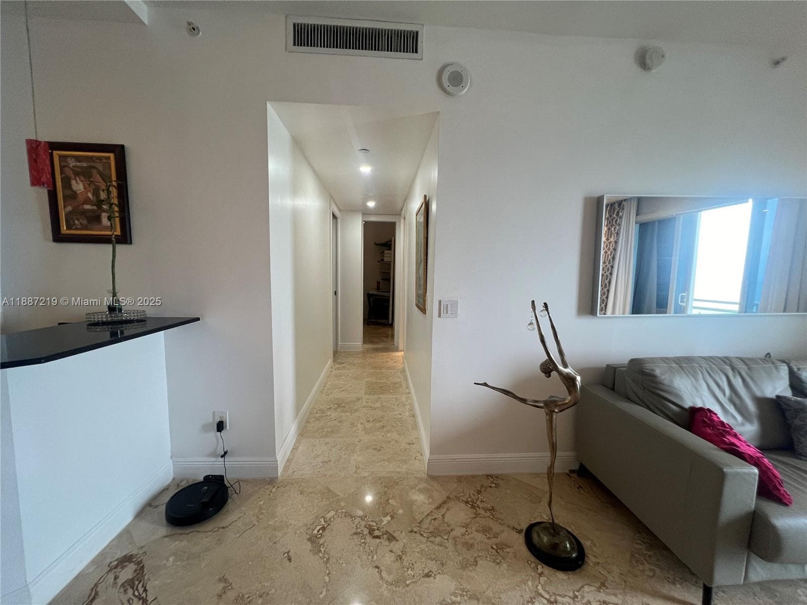 6917 Collins Ave PH09 photo 20