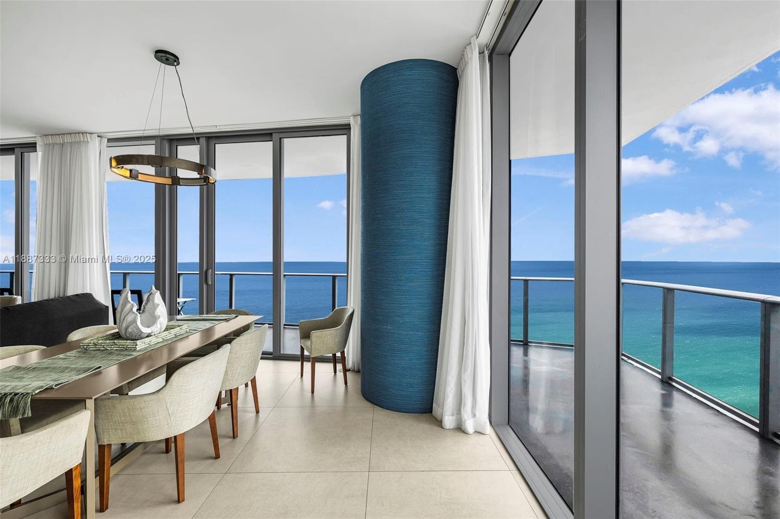4111 Ocean Dr LPH1 photo 21