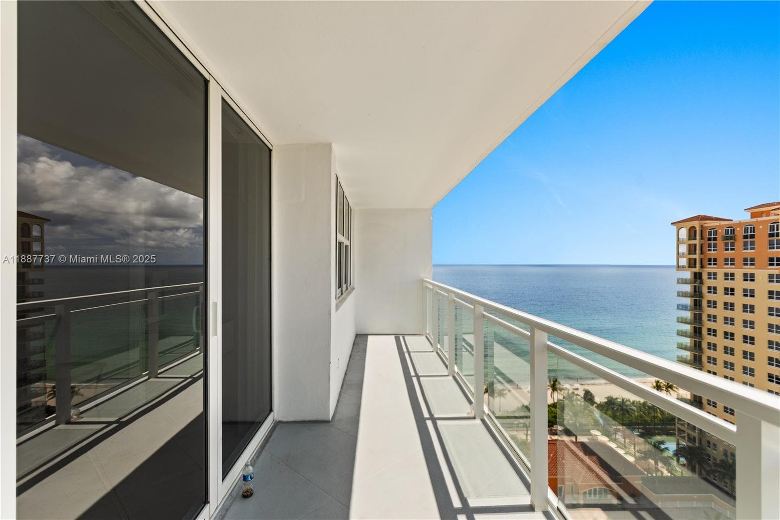 2030 Ocean Dr 1