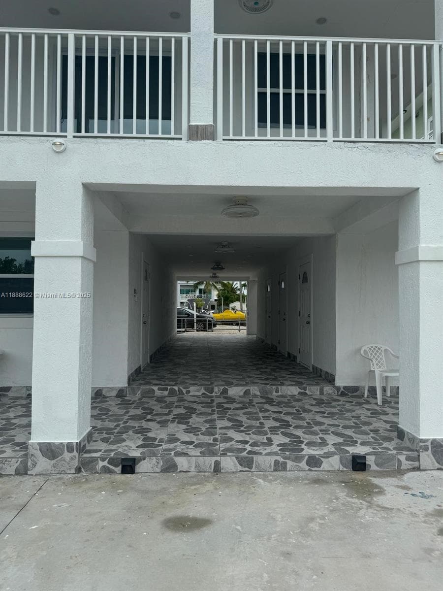 20 Eagle Dr 4