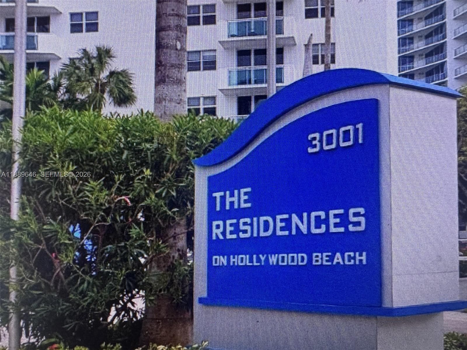 3001 S Ocean Dr 907 photo 1