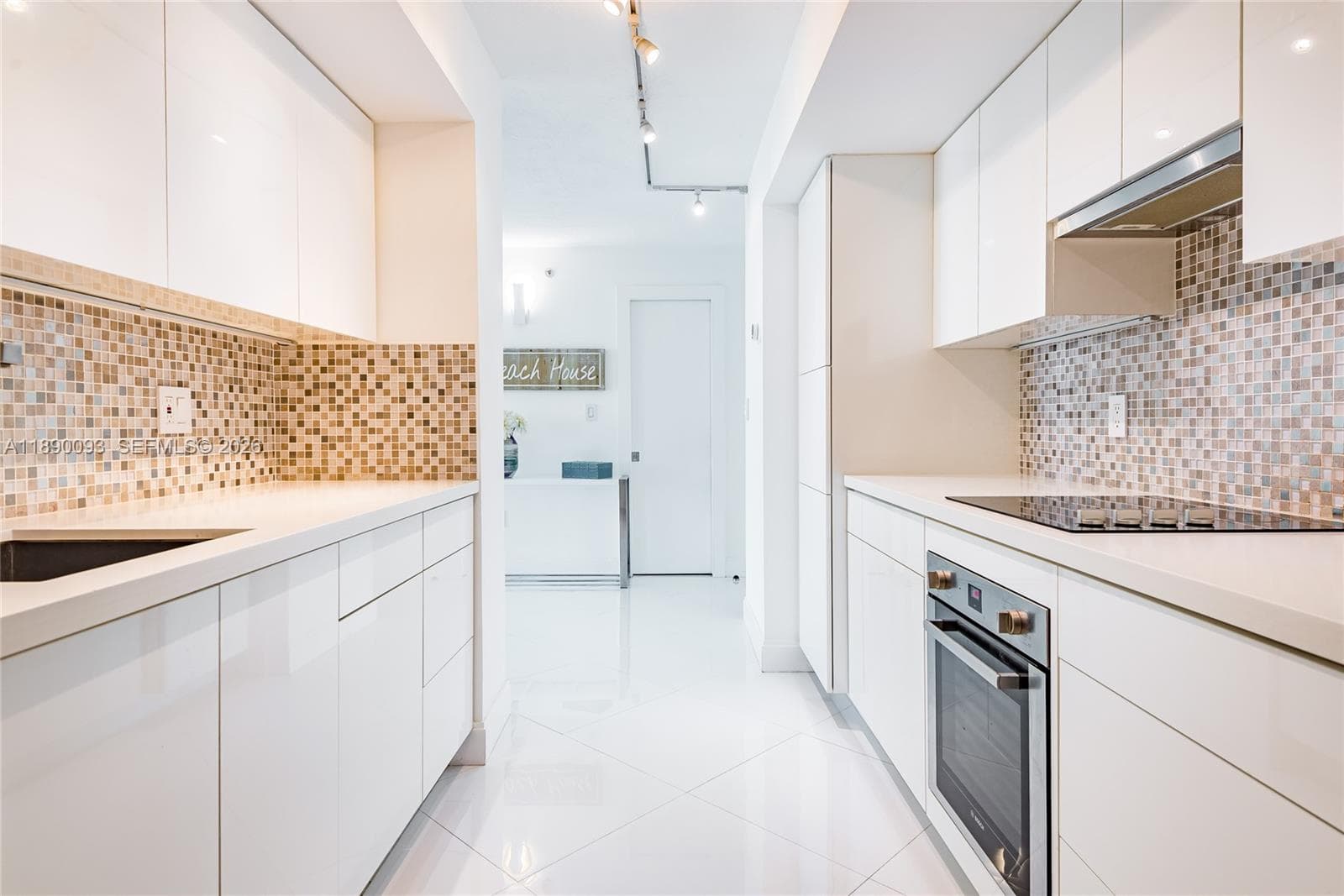 6917 Collins Ave 720 photo 1