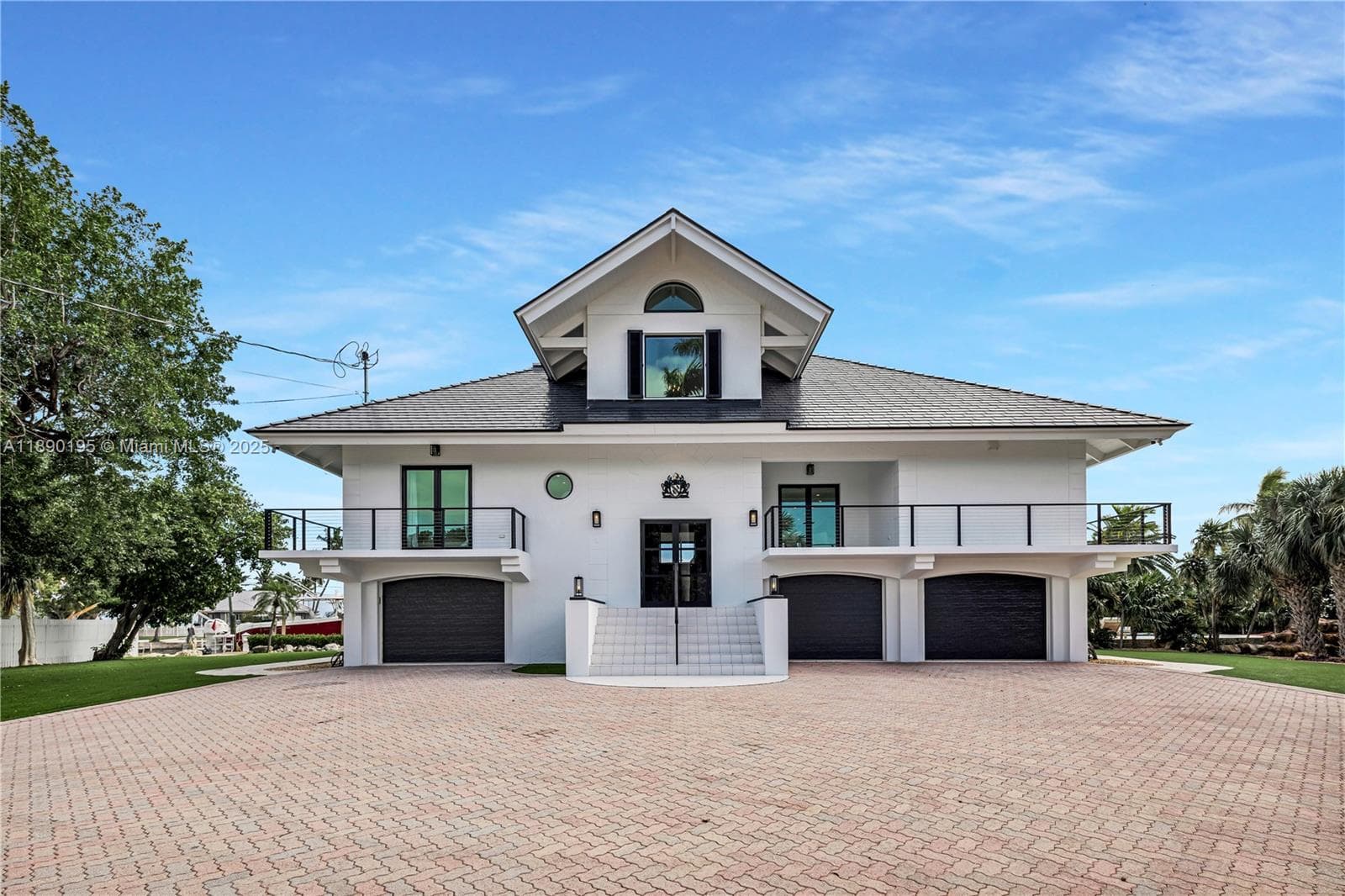 91 Iroquois Dr 5