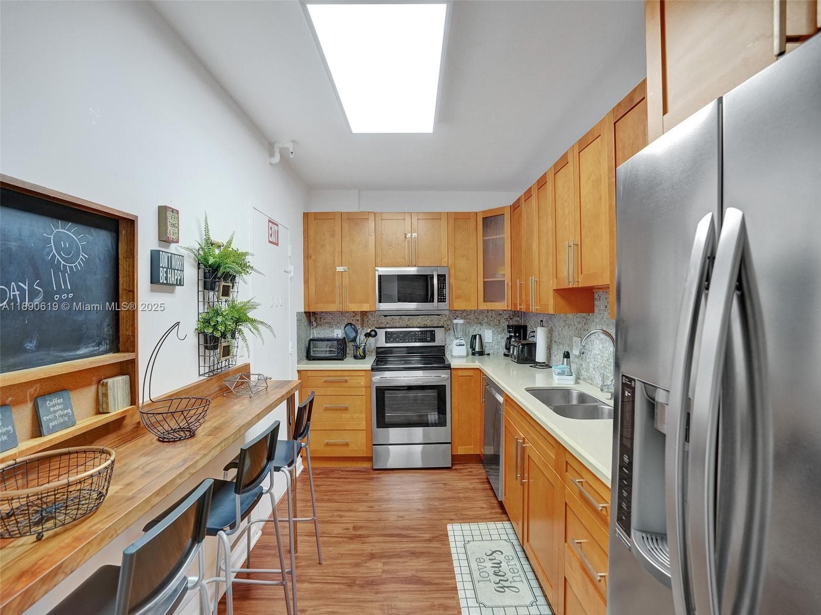 3901 Ocean Dr 6V photo 13