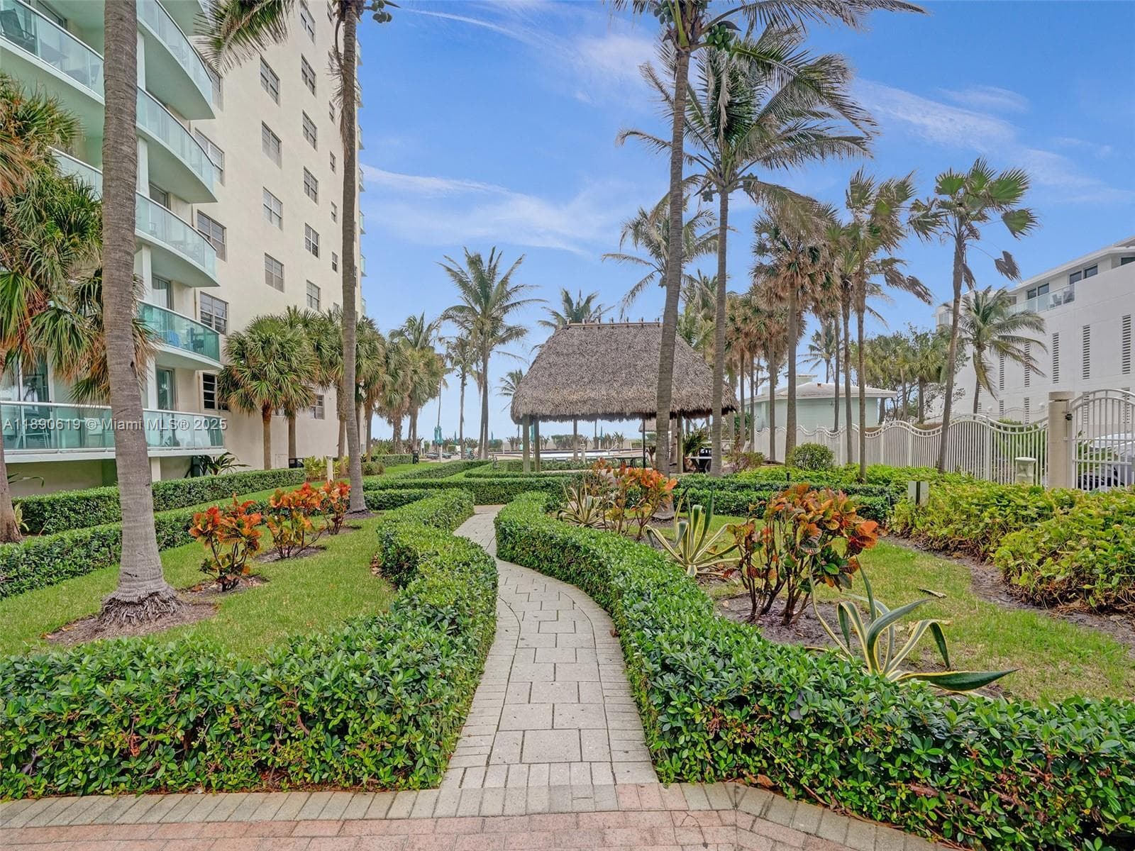 3901 Ocean Dr 3