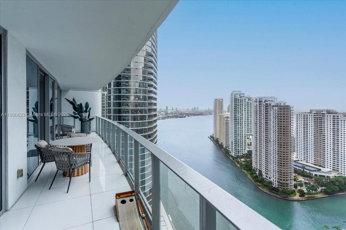200 Biscayne Boulevard Way #3608 2