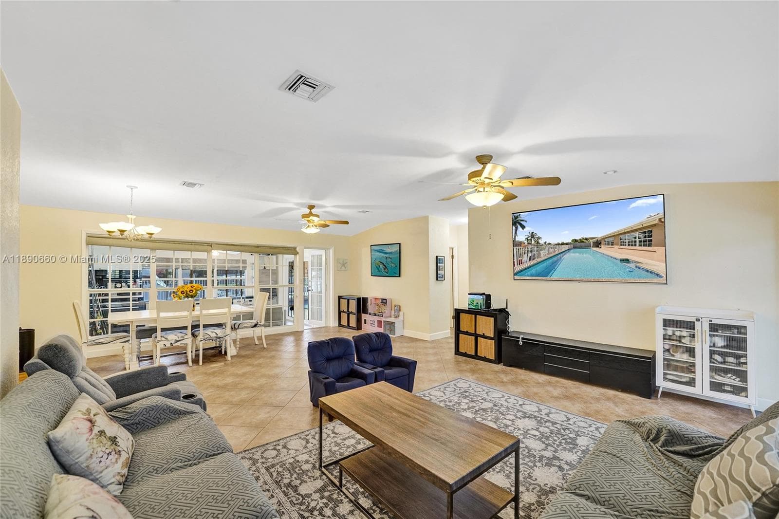 2624 Nassau Ln photo 6
