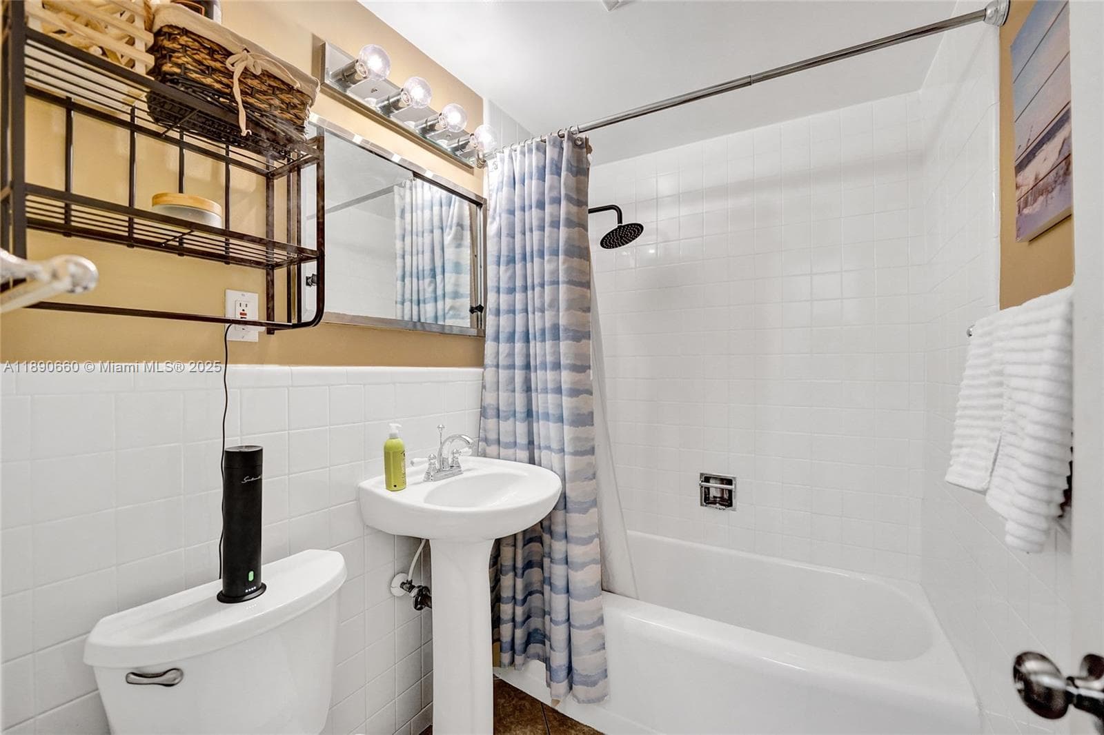 2624 Nassau Ln photo 14