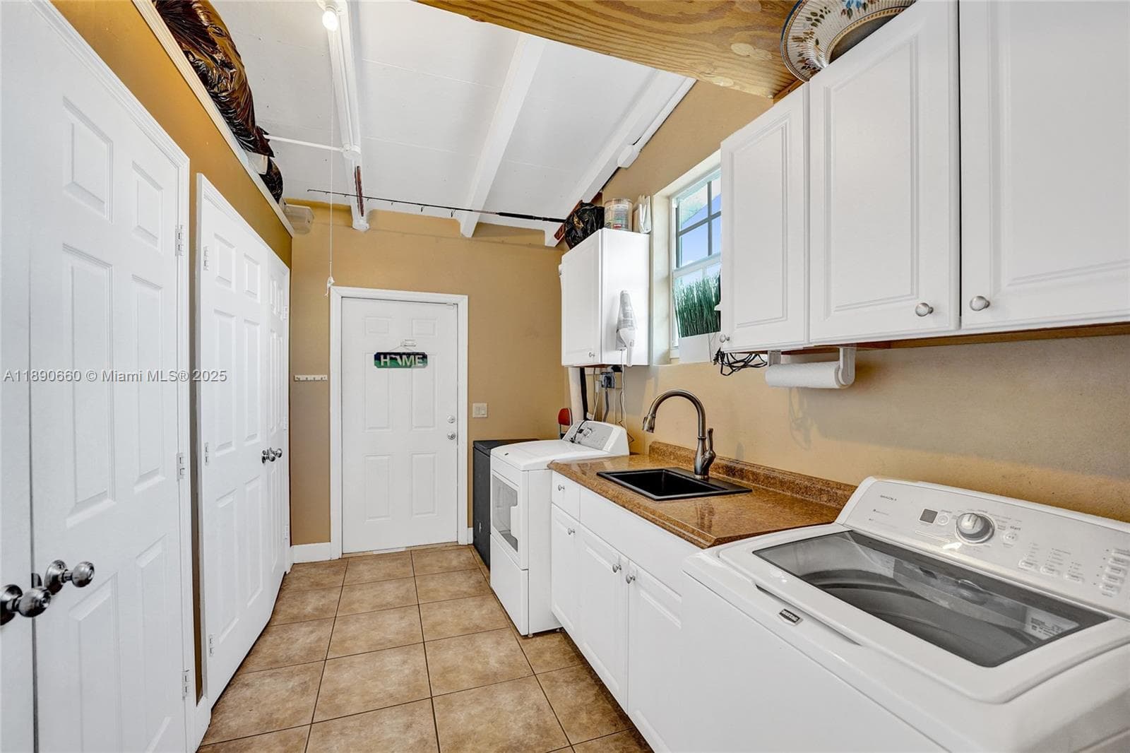 2624 Nassau Ln photo 18