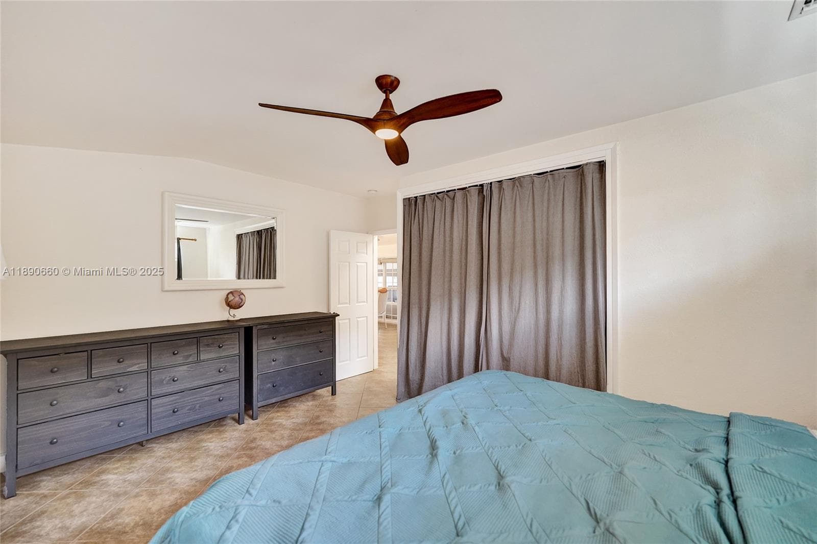 2624 Nassau Ln photo 11