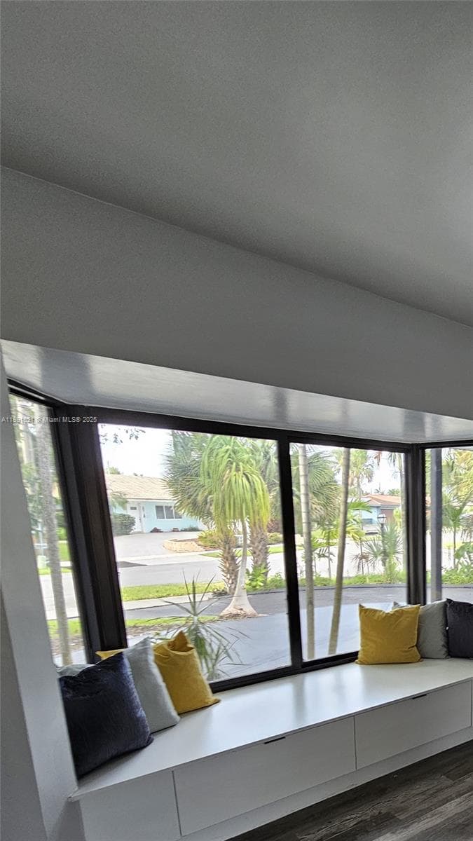 2856 10th Ave photo 18