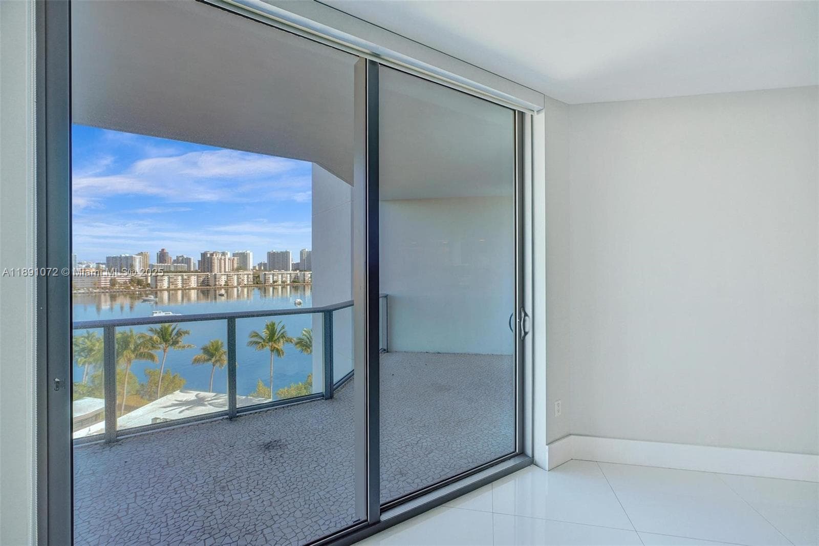 17301 Biscayne Blvd 708 photo 5
