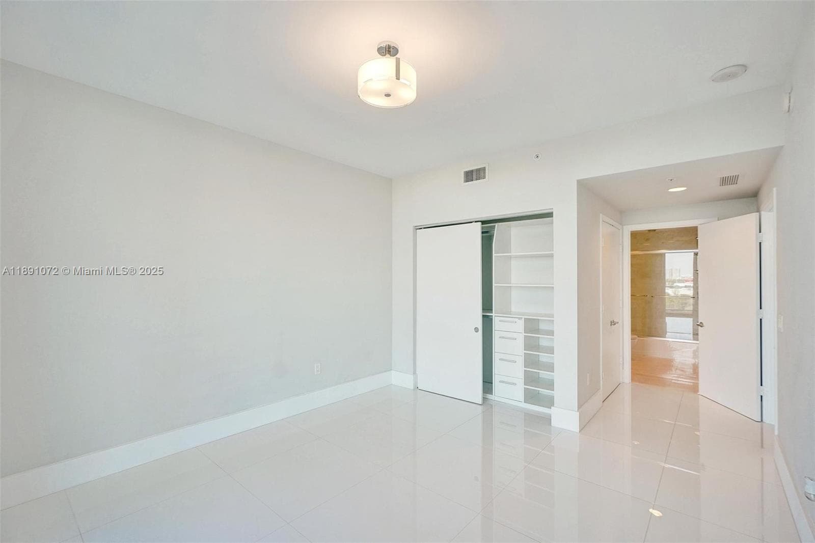 17301 Biscayne Blvd 708 photo 19