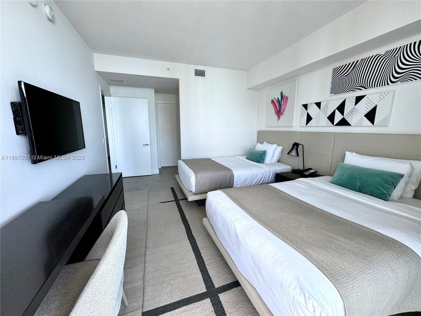 4010 Ocean Dr T3503 photo 18