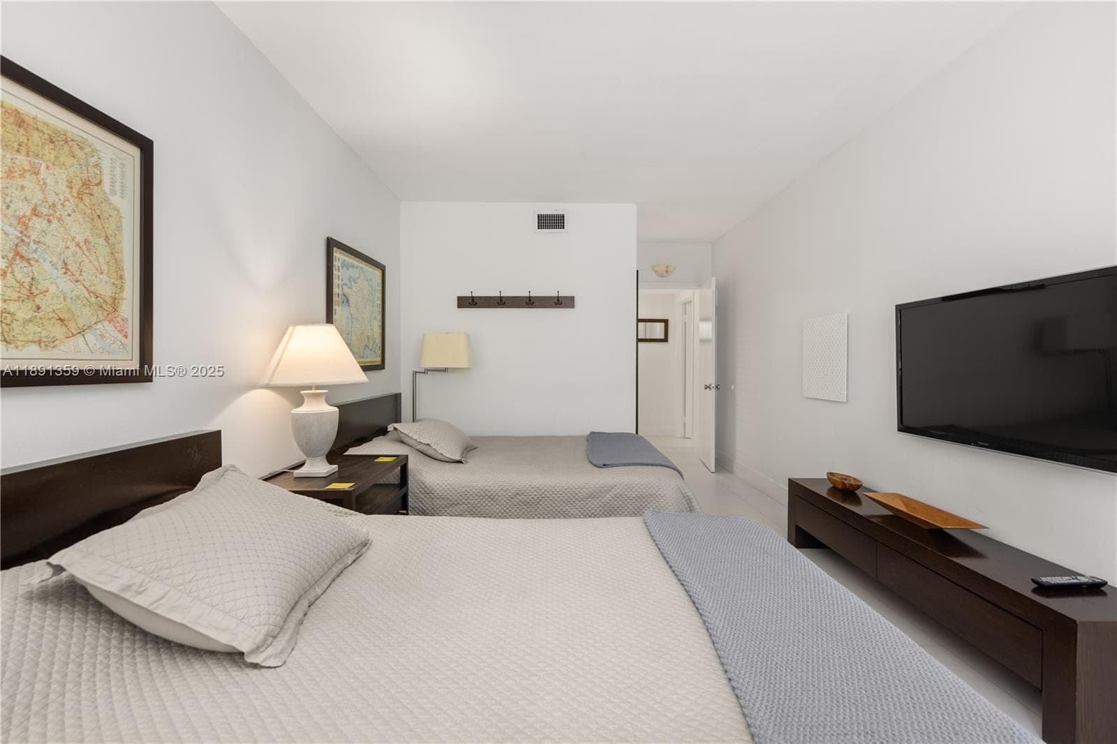 101 Crandon Blvd 379 photo 13