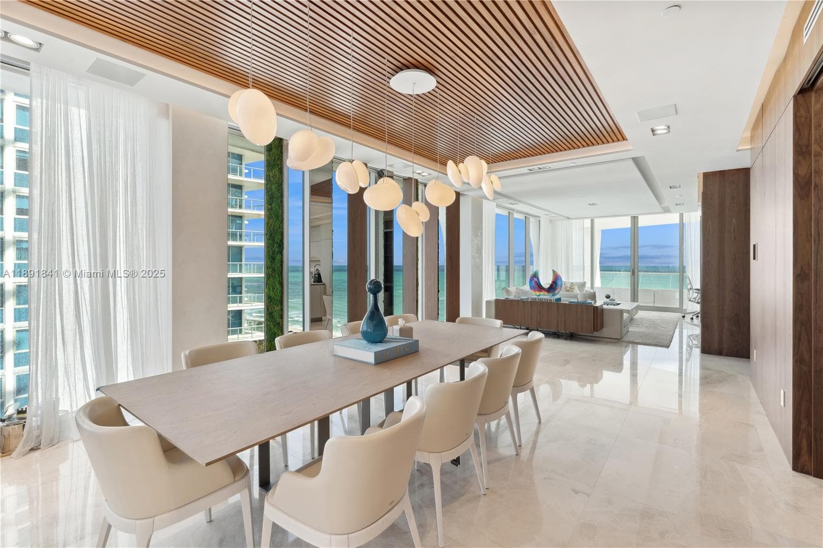 16901 Collins Ave 3
