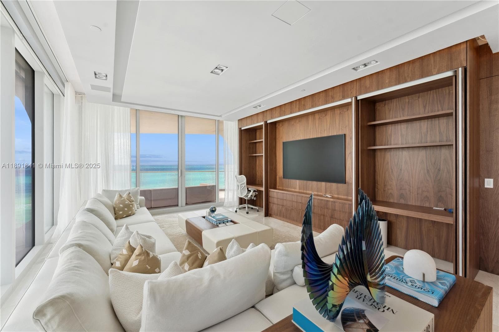 16901 Collins Ave 5