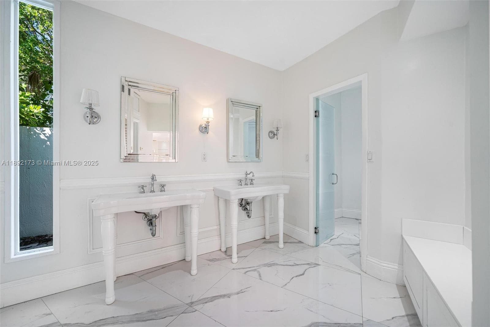 2120 Bayshore Dr photo 19