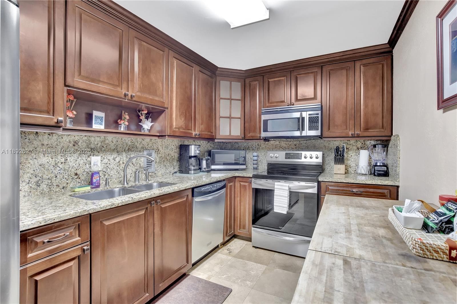 3801 S Ocean Dr 6Z photo 7