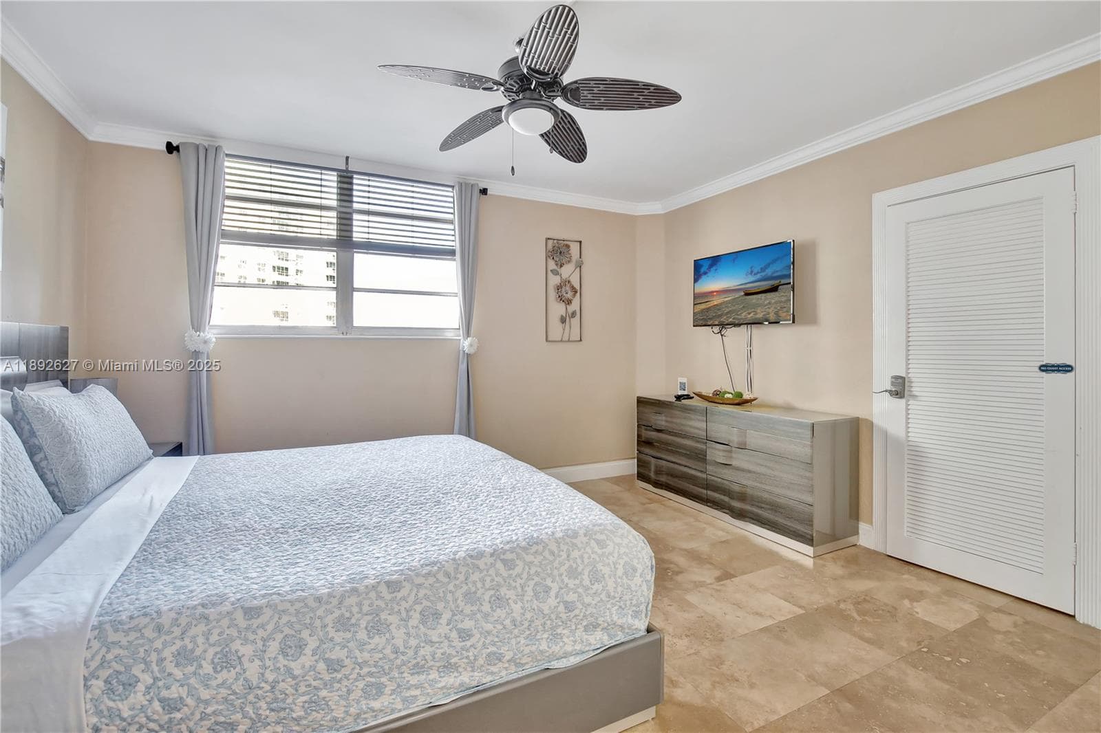 3801 S Ocean Dr 6Z photo 9