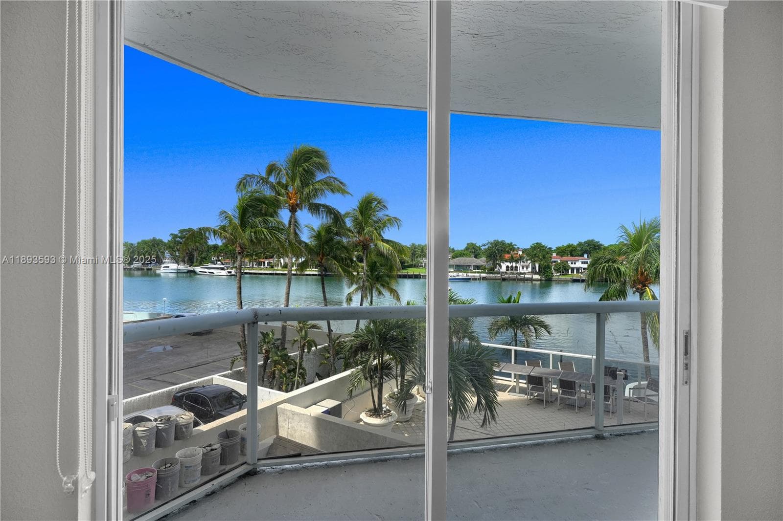5880 Collins Ave 403 photo 21