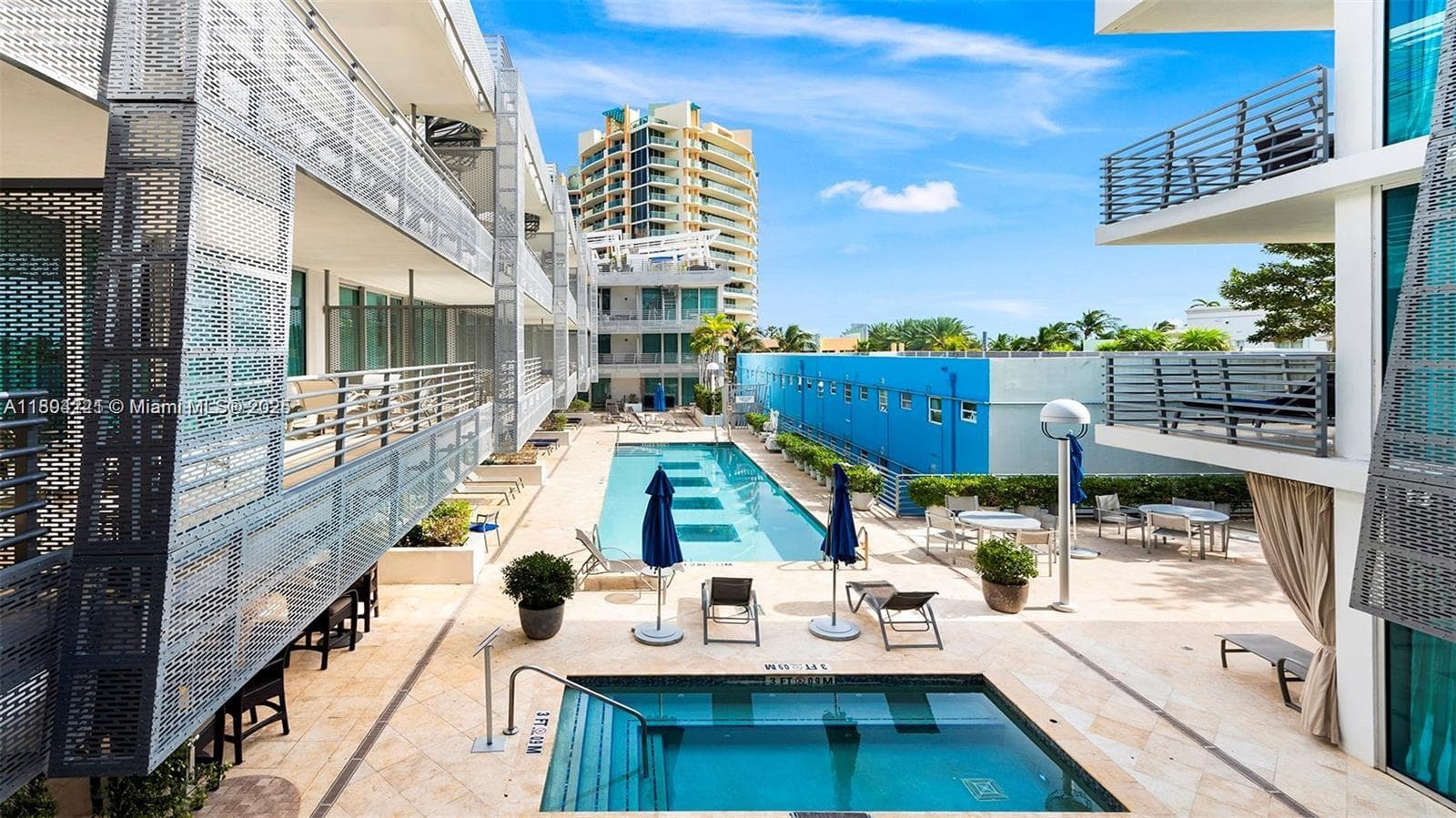 1437 Collins Ave 327 photo 21