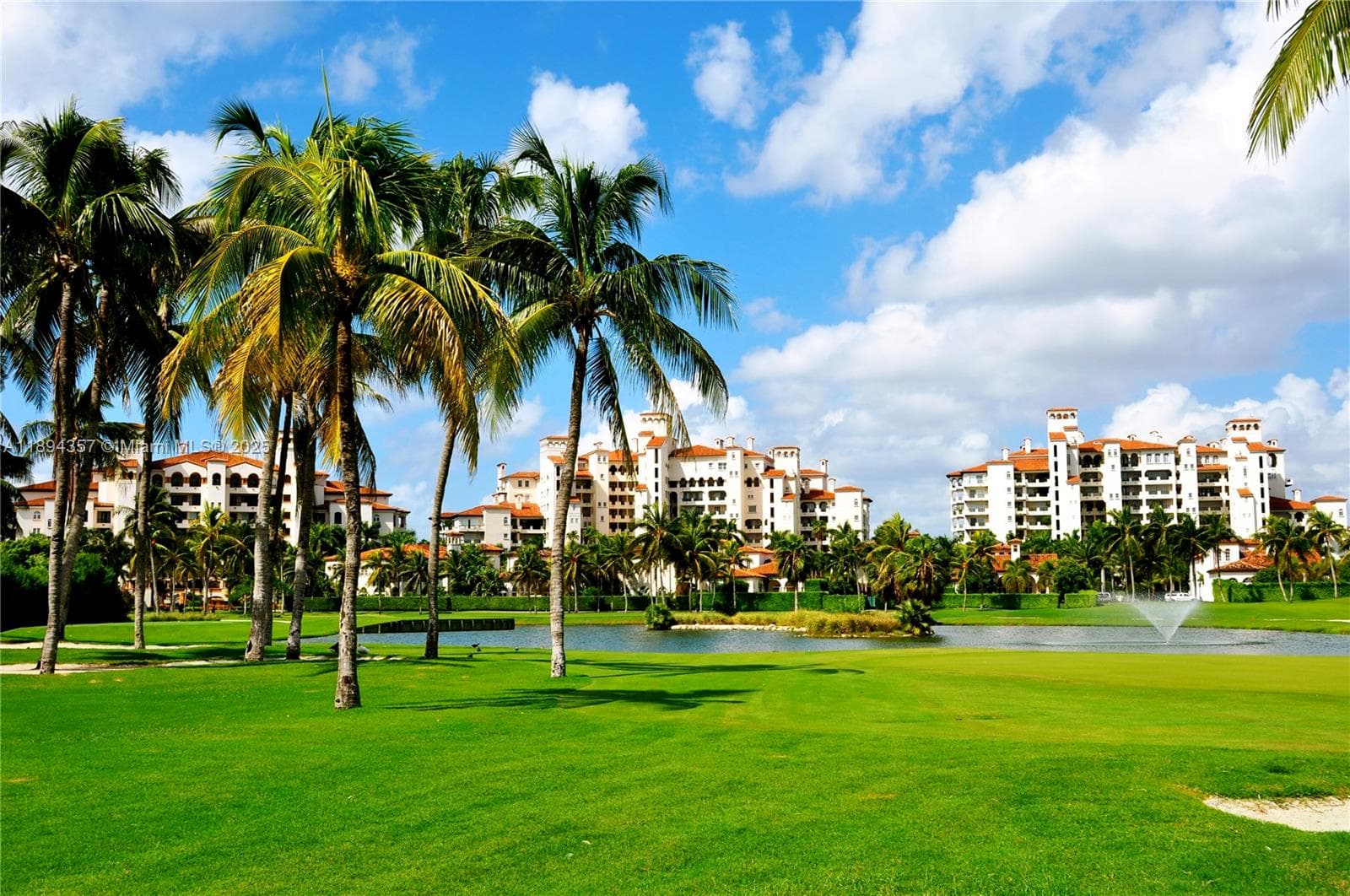 19222 Fisher Island Dr 19222 photo 17