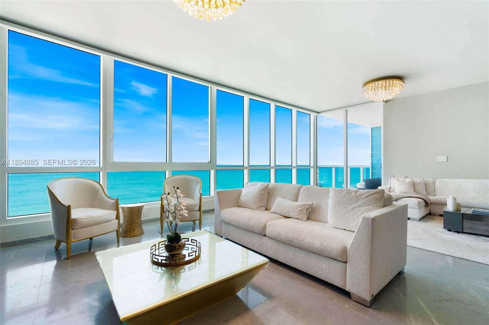 100 Pointe Dr 3