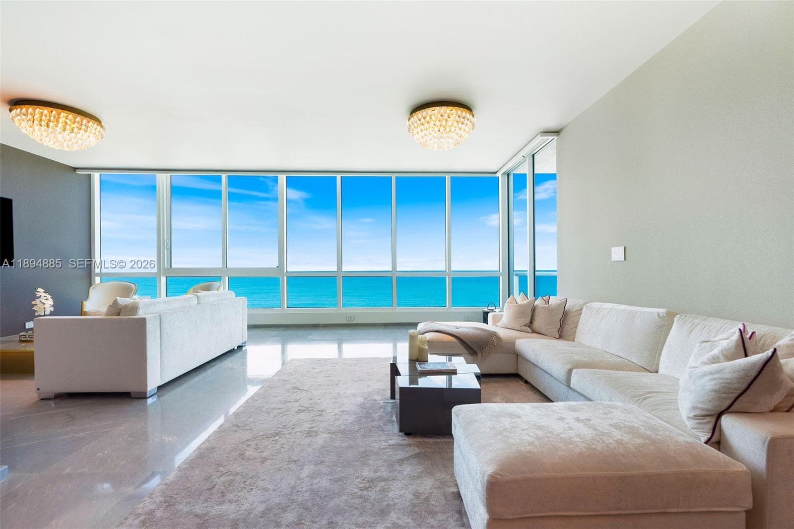 100 Pointe Dr 1