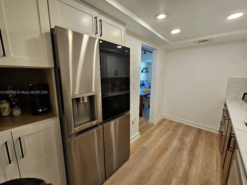 18061 Biscayne Blvd 1602 photo 3