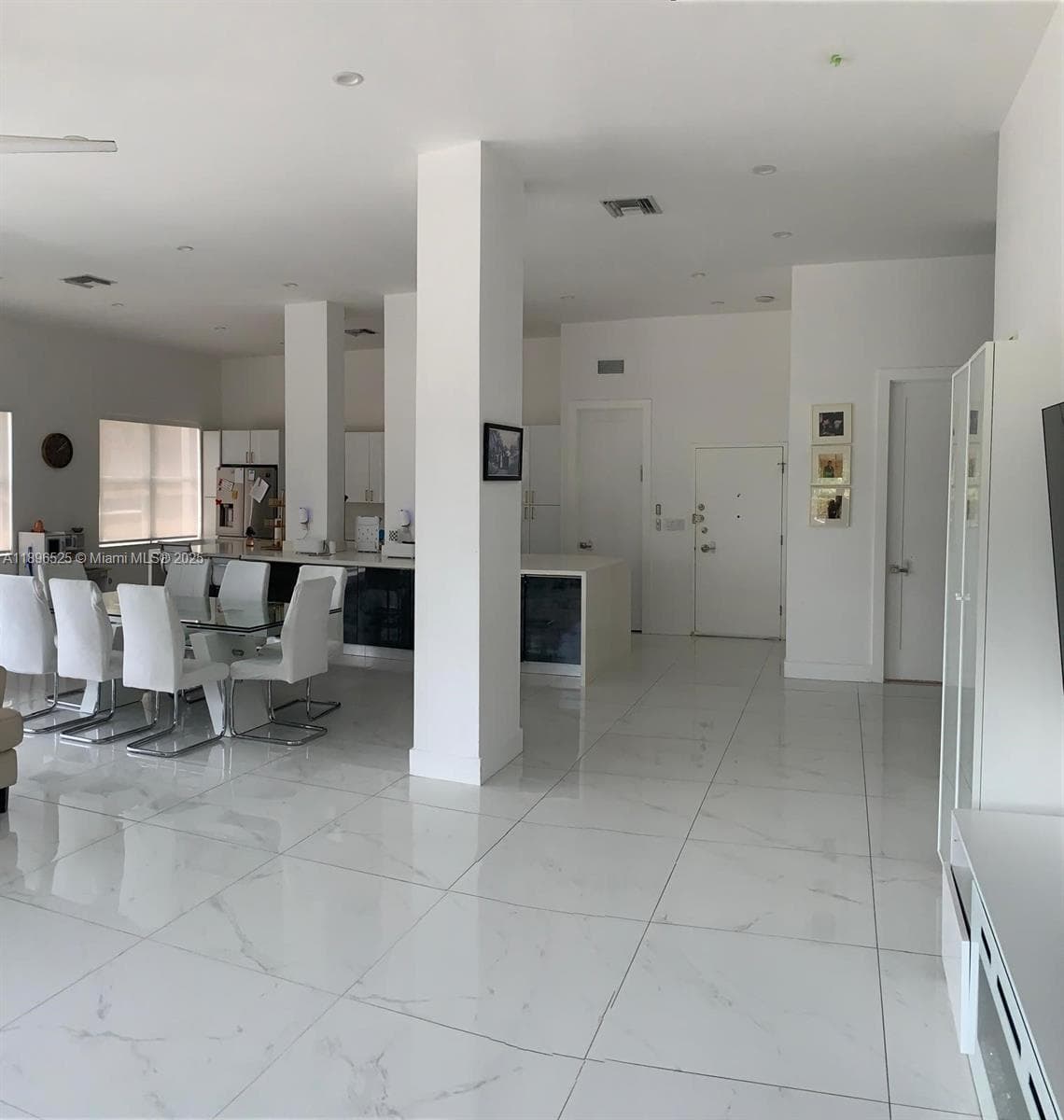 2751 Ocean Dr 208N photo 25