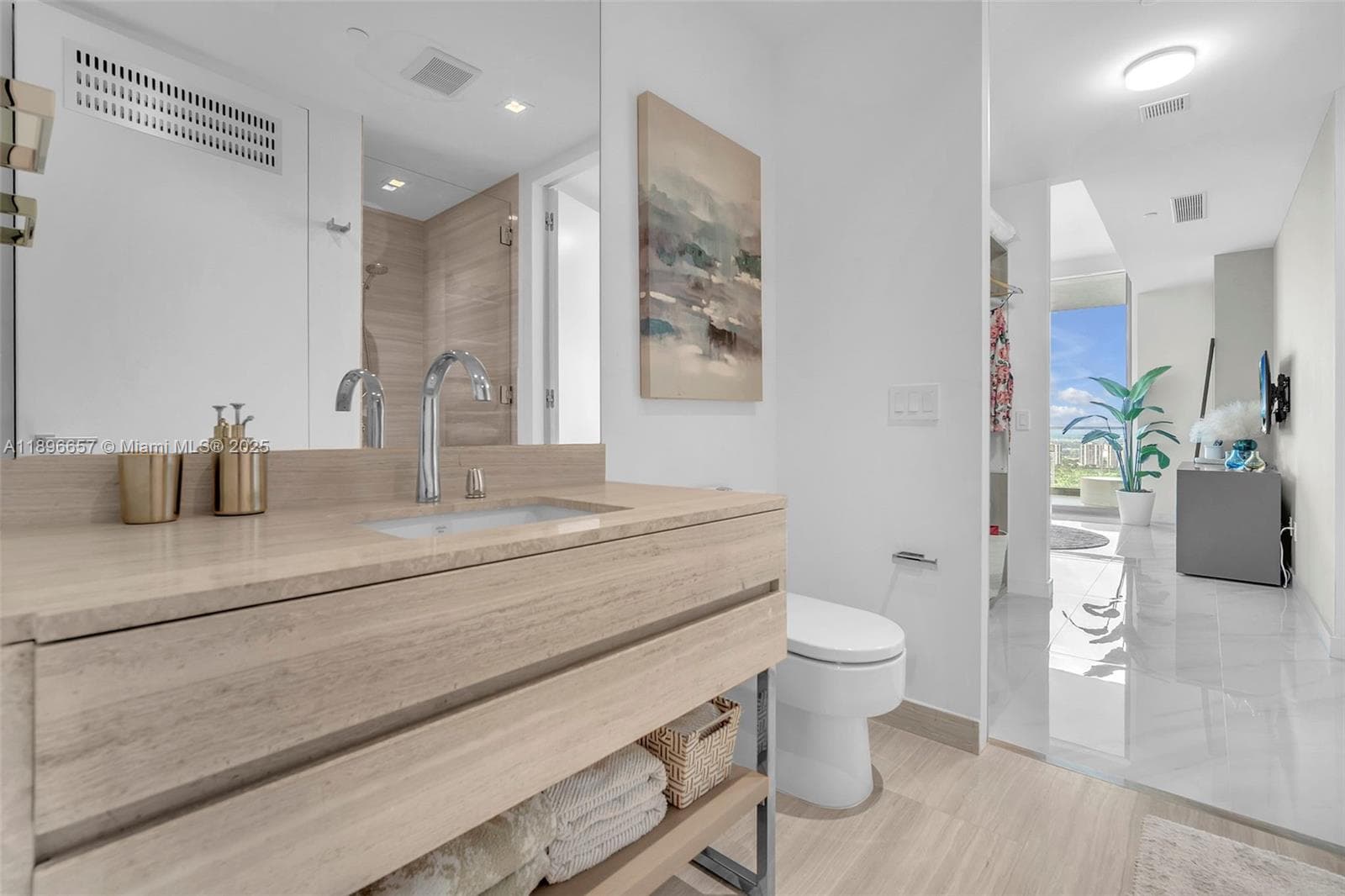 18975 Collins Ave 3503 photo 14