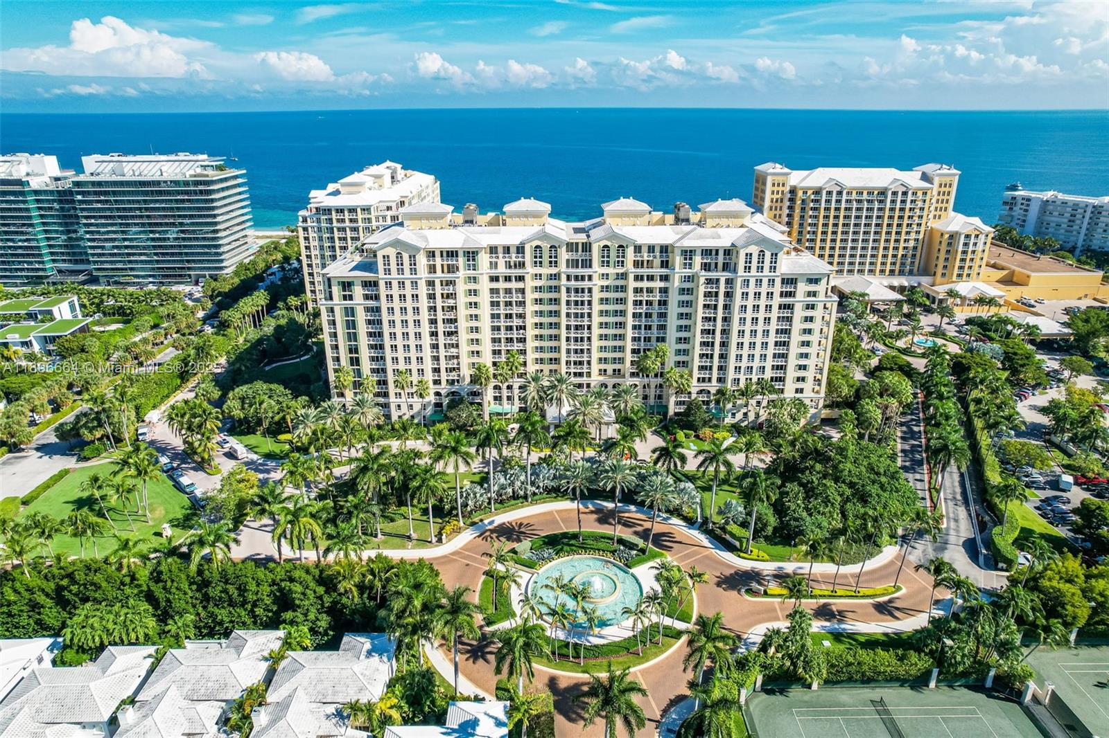 445 Grand Bay Dr 1