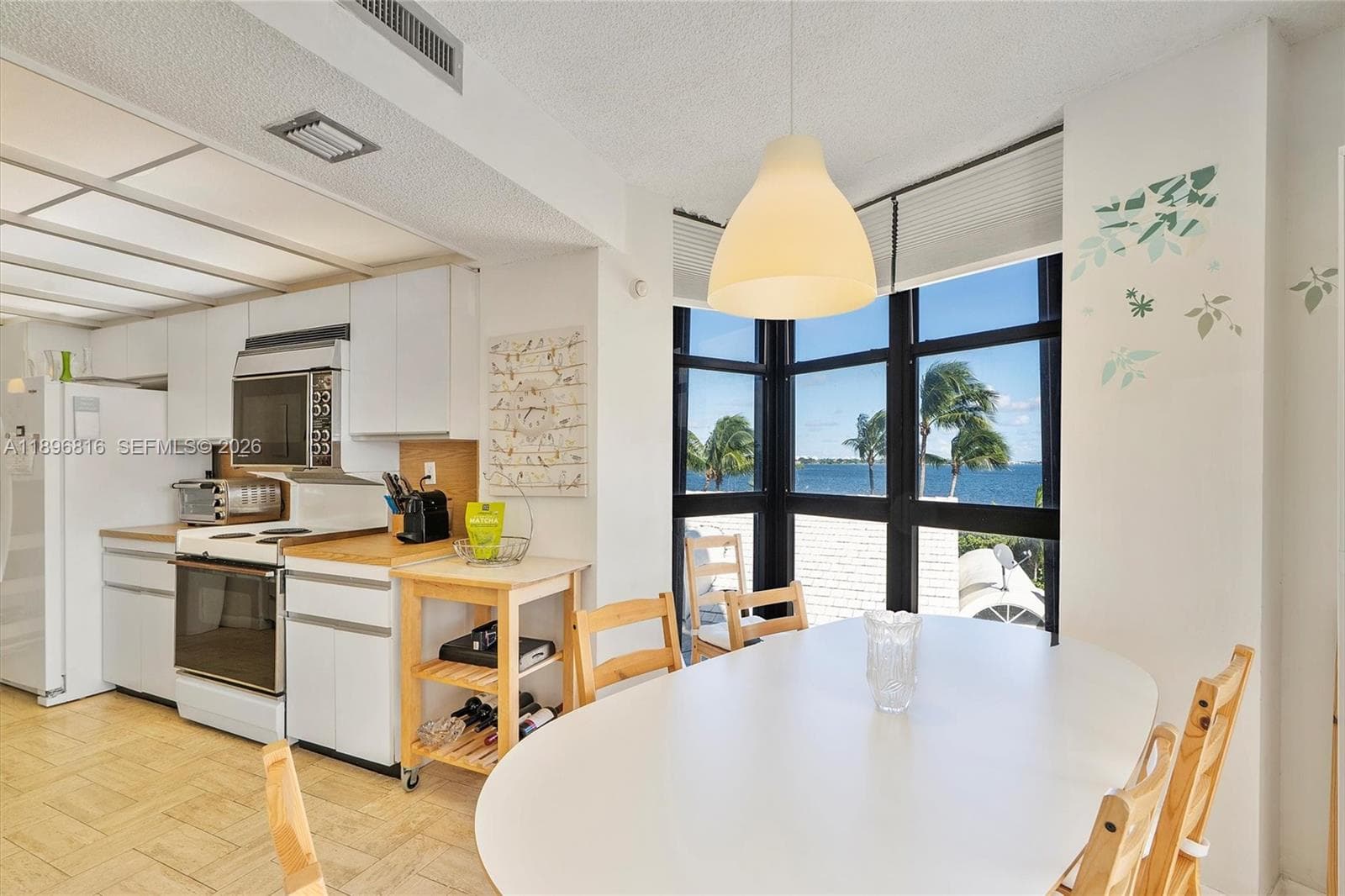 4000 Towerside Ter 402 photo 11